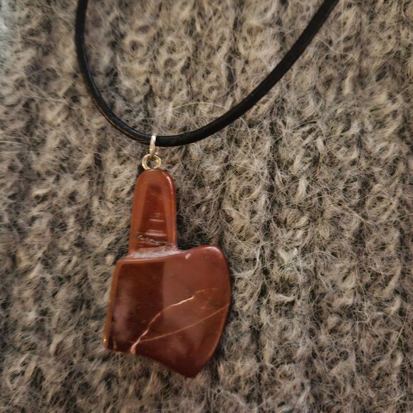 COPY - NWOT Red jasper gemstone axe/battle axe pendant, artisan, unisex - Picture 2 of 5